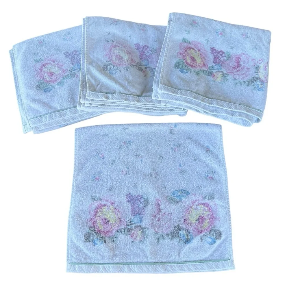Vintage Laura Ashley 4-Piece Bath Towel Set Cottagecore Roses 90s Cotton GUC